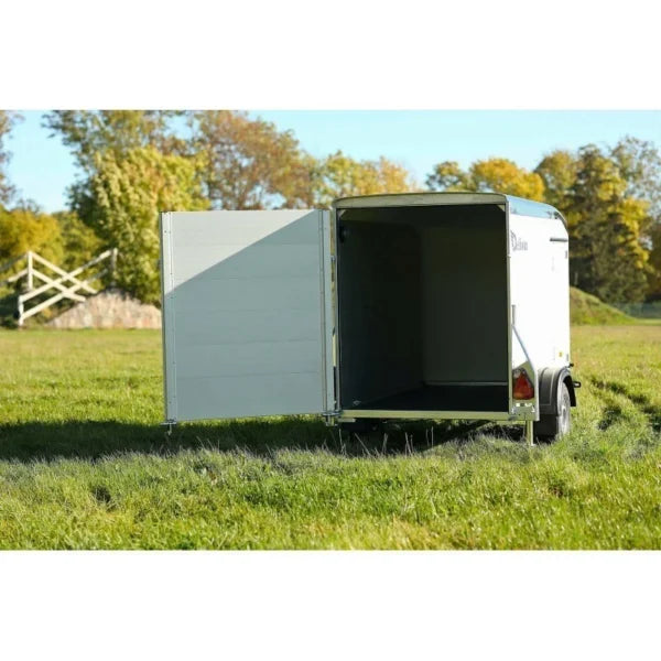 Caixa de reboque Roadster 255 – eixo único – 1300 kg – 255 x 125 x 155 cm interior