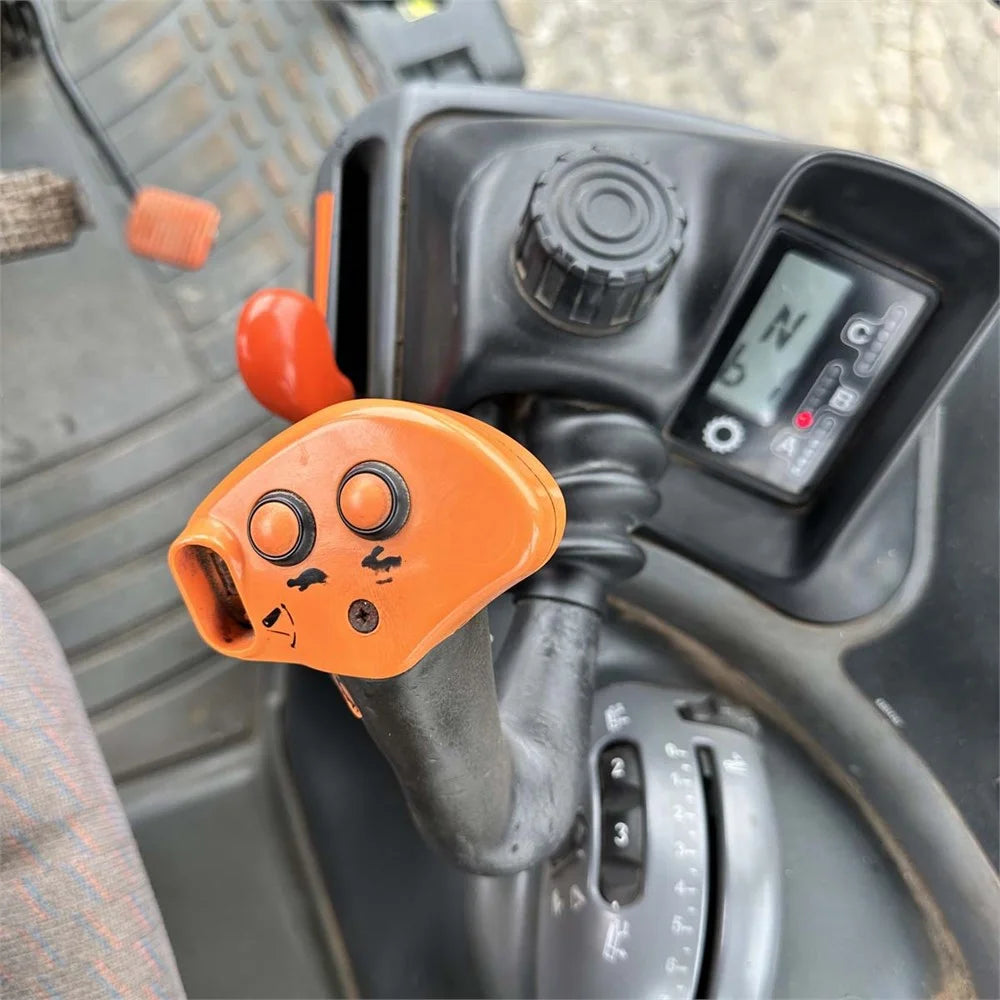 New Holland TM140 – 5,6 toneladas, construído em 2003