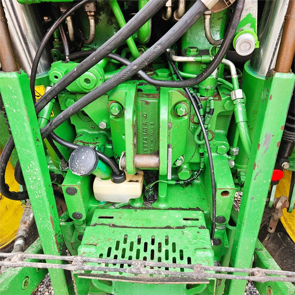 John Deere 6155m, construído em 2018