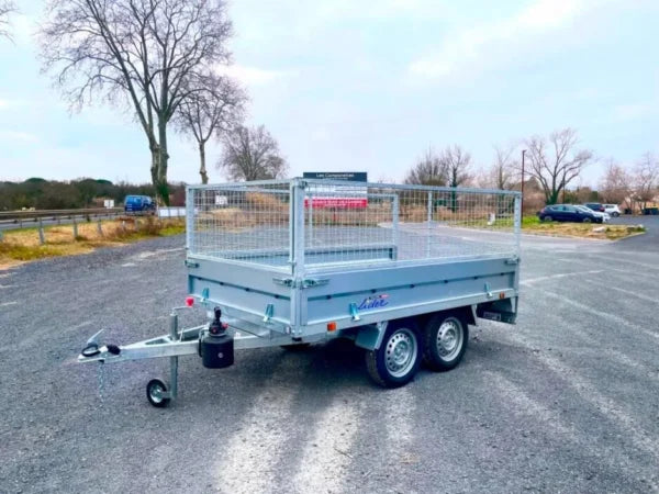 Reboque basculante 750 kg com fixação de grade