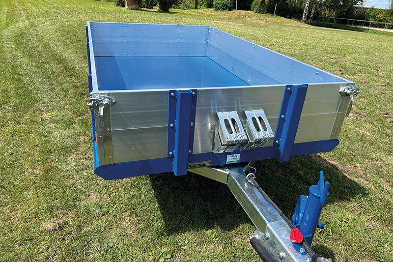 Basculante de três vias com freio de avanço, Solis EDK 25