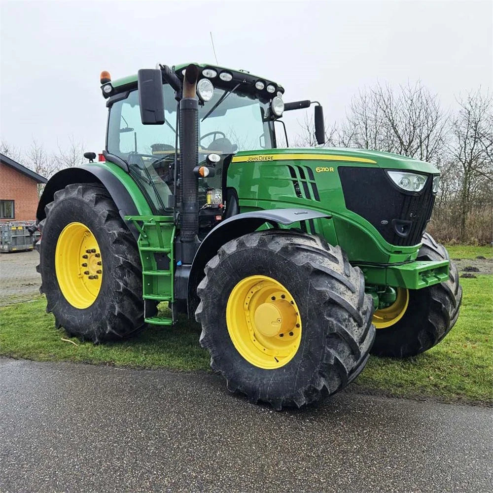 John Deere 6210 R, construído em 2012