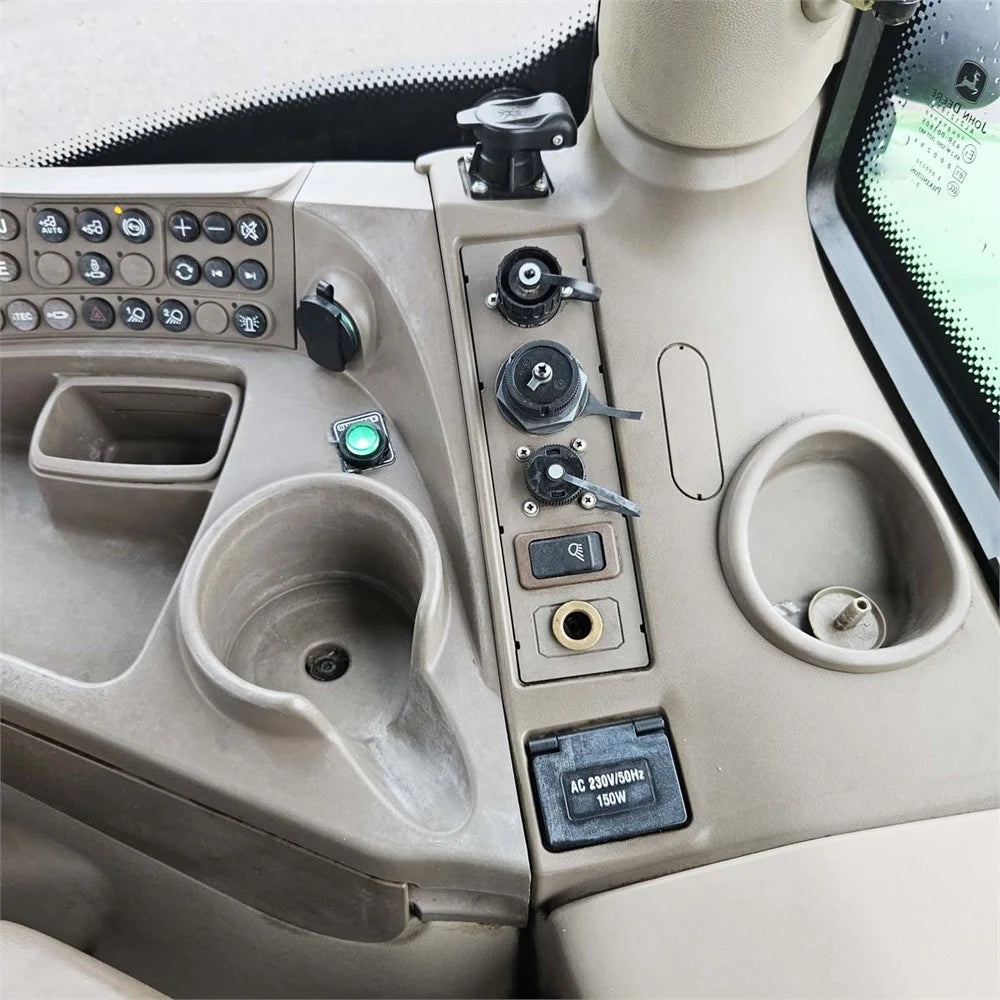 John Deere 6210 R, construído em 2012