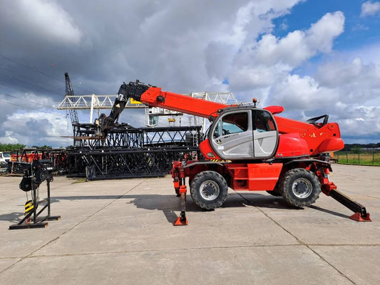 Manitou MRT2540 plus (controle remoto via rádio + guincho)