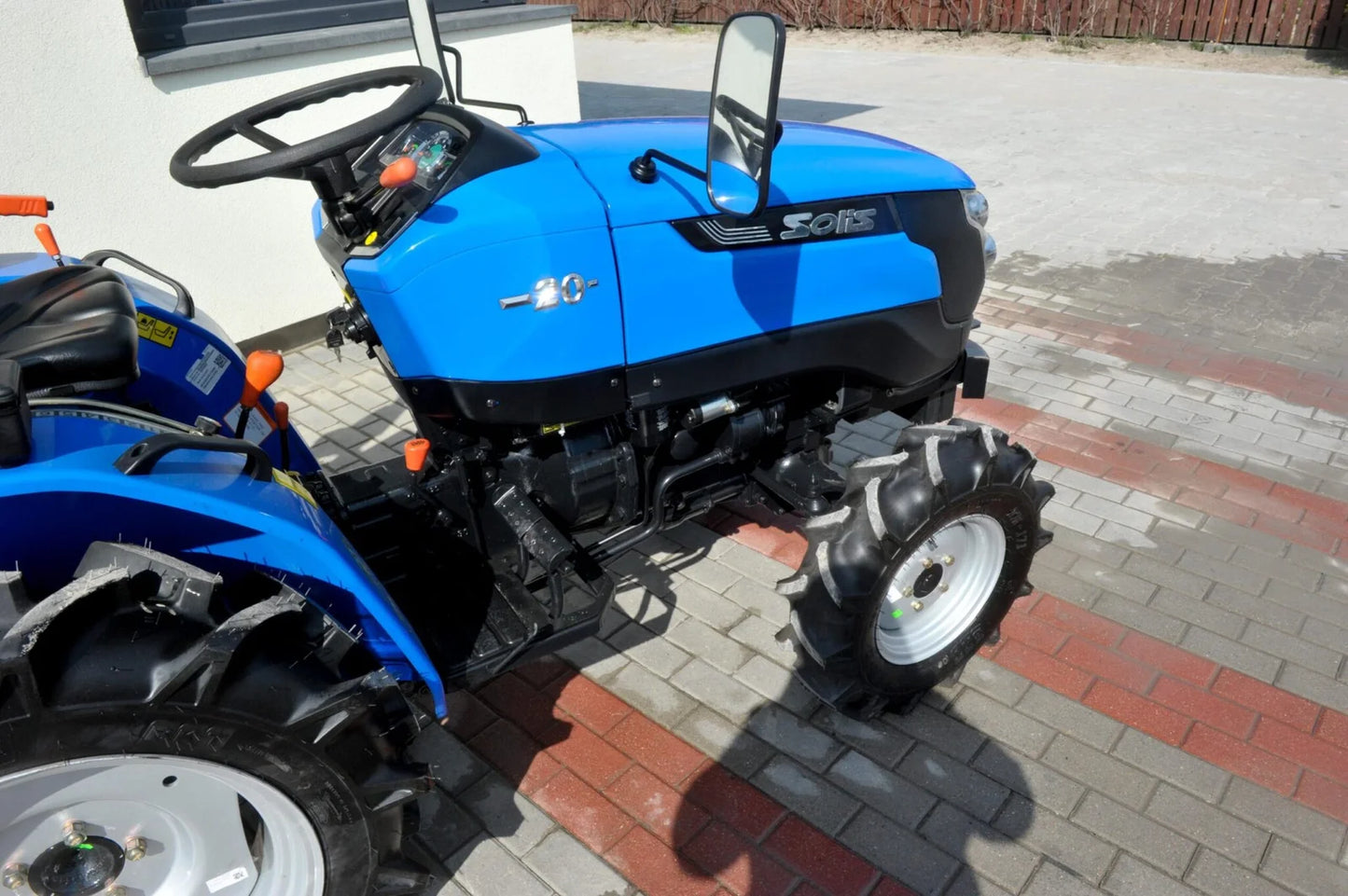 Solis 20 4×4 – 18 CV