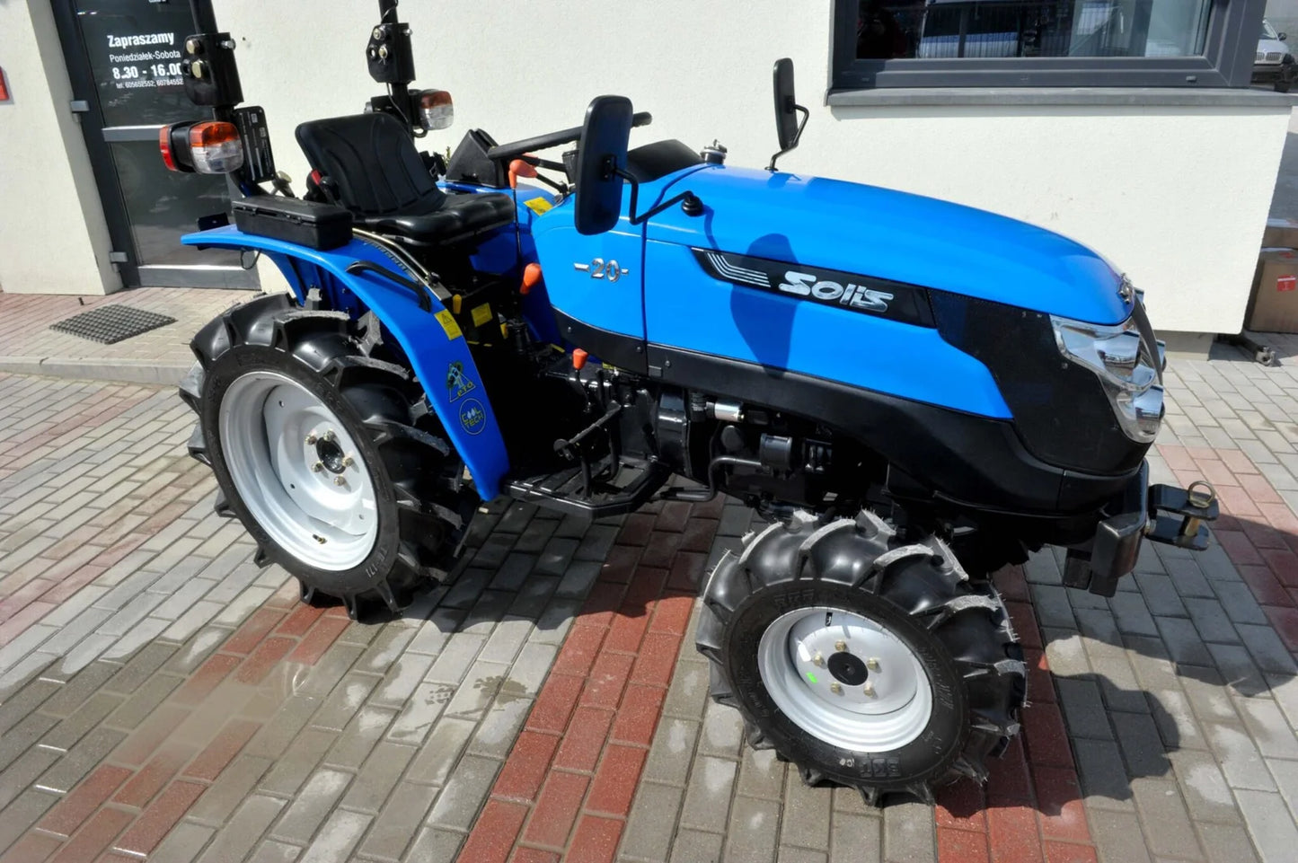 Solis 20 4×4 – 18 CV