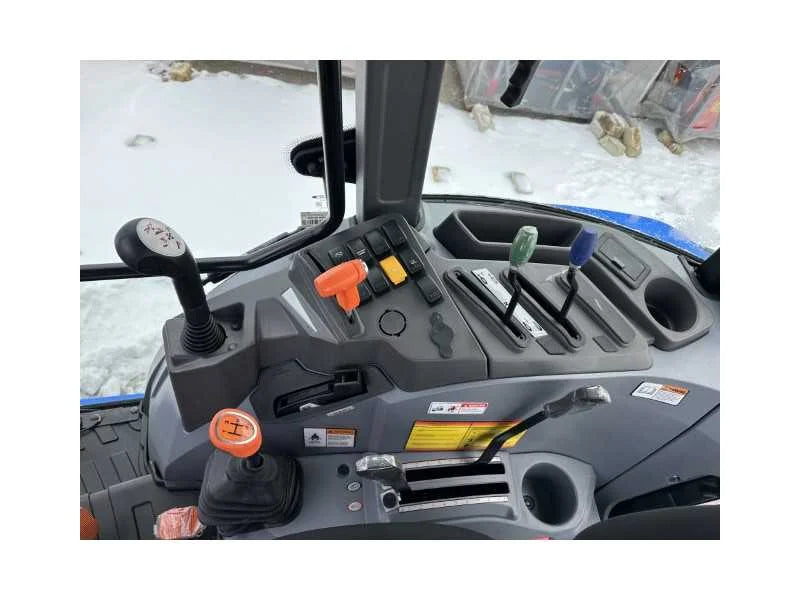 SOLIS 50 SOLIS 50 com carregador frontal