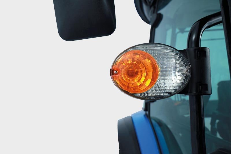 Solis 90 Stage V com cabine